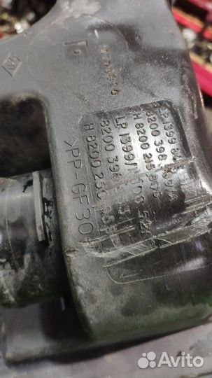 Корпус воздушного фильтра Renault Clio BR K4MC801