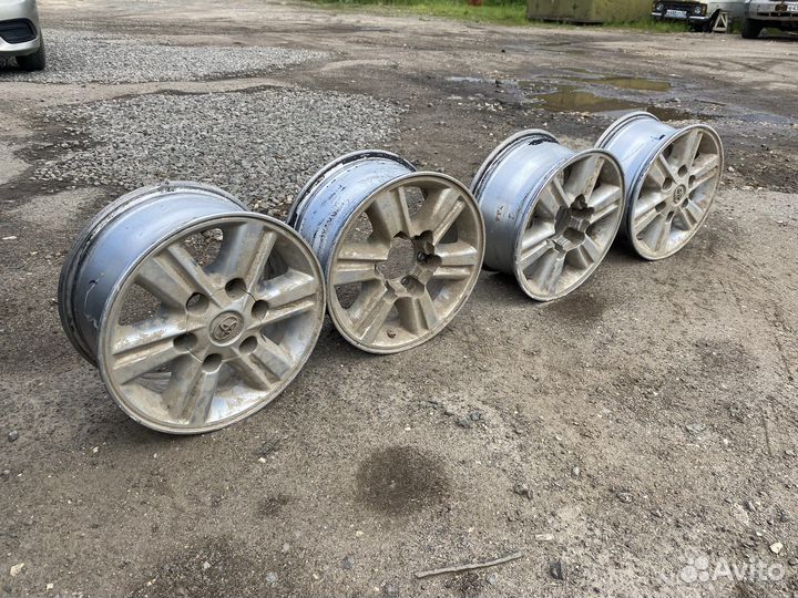 Оригинальные диски toyota hilux