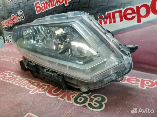 Фара передняя правая Nissan X-Trail