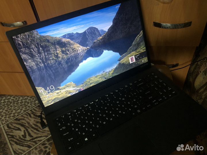 Acer extensa EX 215-32-PON2