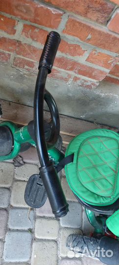 Велосипед трёхколёсный