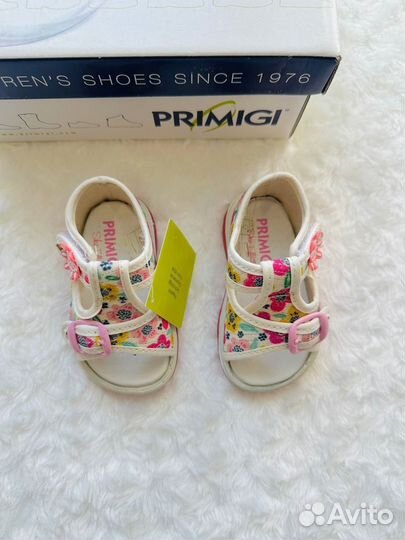 Сандалии Primigi Италия 18 р кожа новые