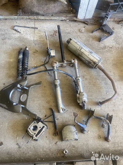 Запчасти на скутер 139 qmb