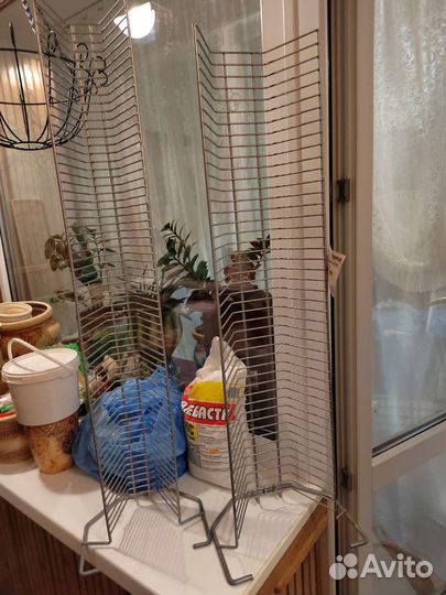 Подставки для DVD и MP3 дисков цена за 2 шт