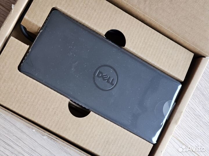 Док-станция Dell D6000 USB-C Universal DisplayLink