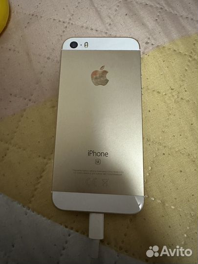 iPhone SE, 128 ГБ