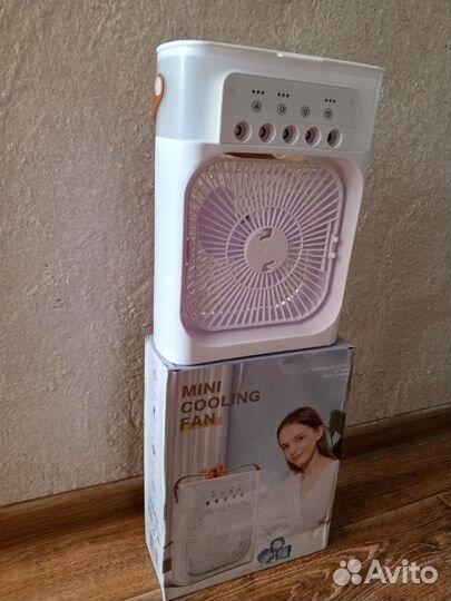 Настольный вентилятор с увлажнителем