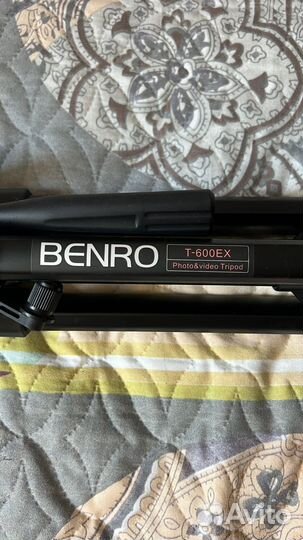 Штатив для фотоаппарата Benro