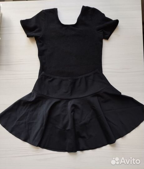 Гимнастический купальник с юбкой