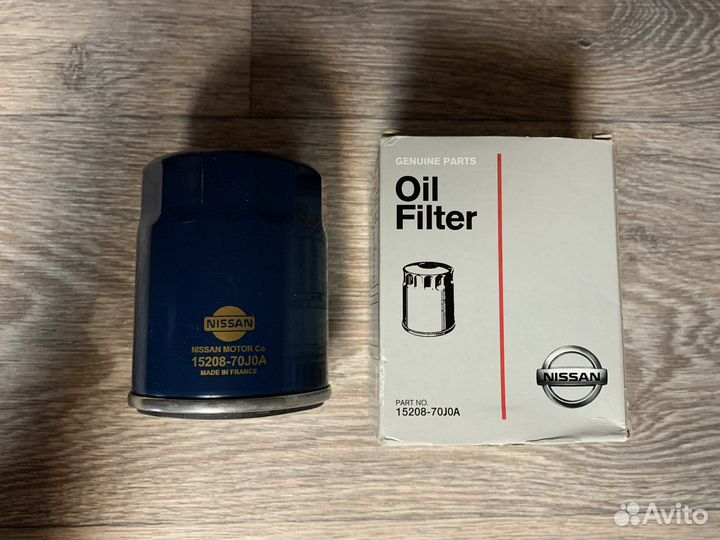 Фильтр масляный Nissan, 15208-70J0A