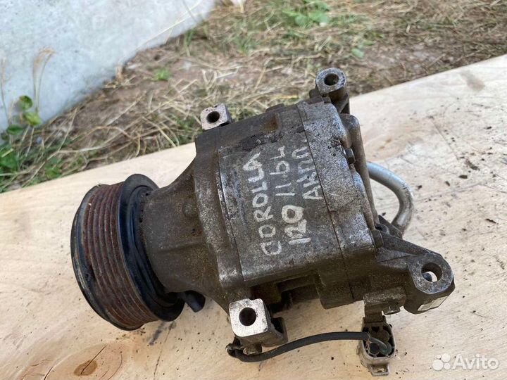 Компрессор кондиционера Toyota Corolla 120