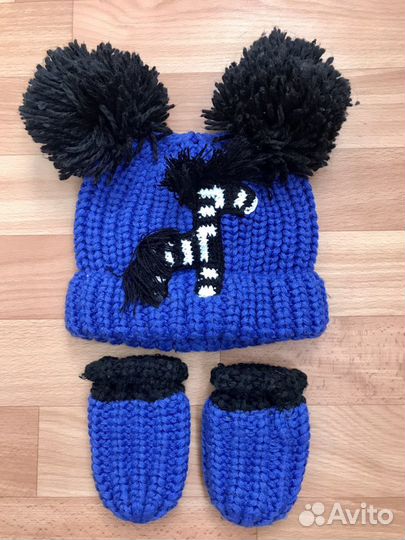 Новая шапка и варежки Некст