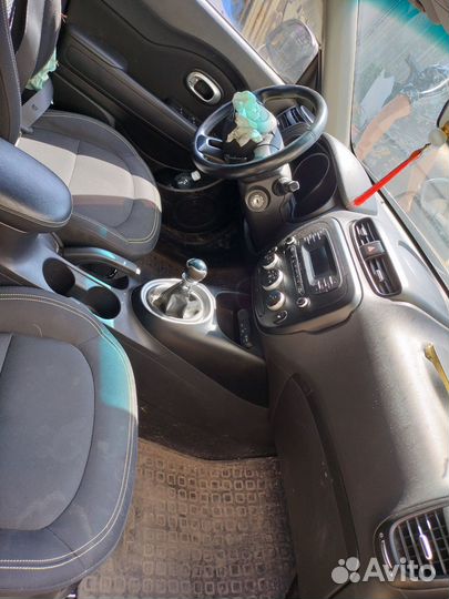 В разборе Киа Соул 2