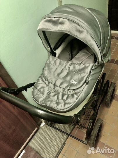 Коляска zippy