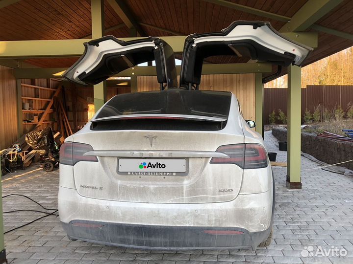 Tesla Model X AT, 2017, 113 000 км