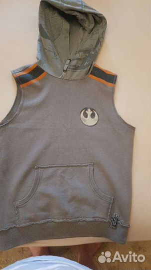 Жилетка для мальчика 9-10 лет,Португалия