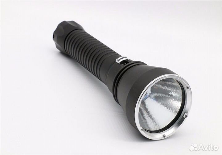 Мощный подводный фонарь Cree XHP70.2