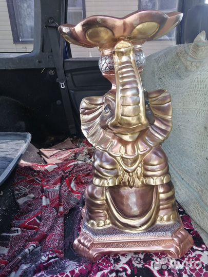 Слон подставка