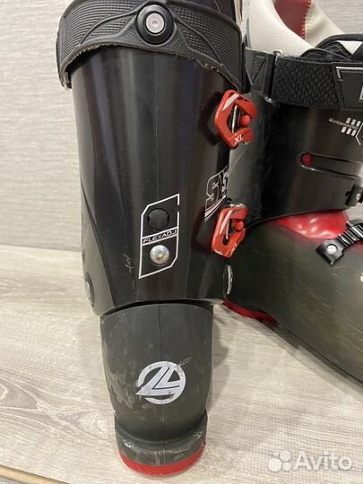 Горнолыжные ботинки lange