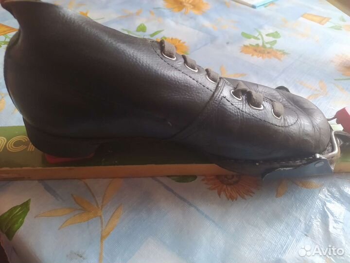 Беговые лыжи 160см+палки+ботинки 37р