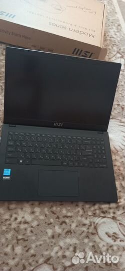 Ноутбук MSI Modern 15 B11M-003XRU