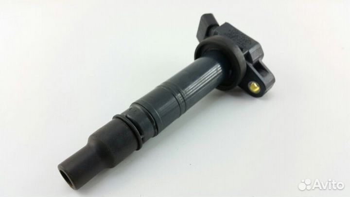 Катушка зажигания Toyota Noah AZR65 1azfse 2007