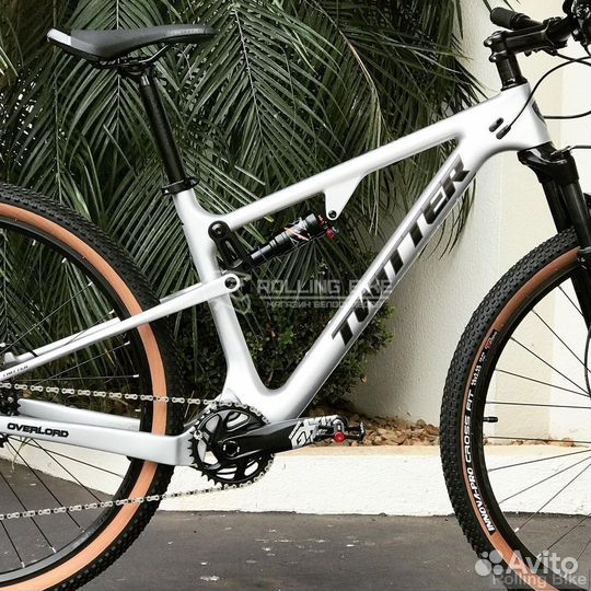 Велосипед twitter 29 и 27.5 новый карбон