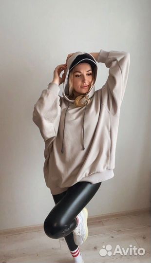 Пошив на заказ худи и костюмы