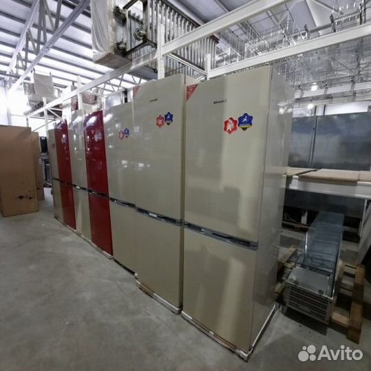 Холодильник двухкамерный Snaige RF56SG-P5RP27 крас