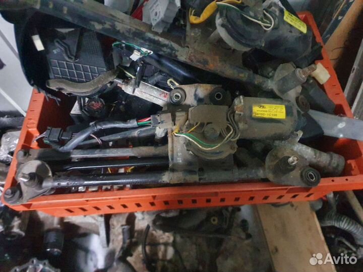 Tрaпeция двopников Нyundаi Getz всборе