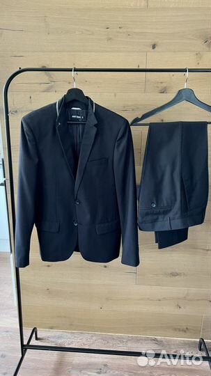 Костюм мужской Antony Morato 46 S