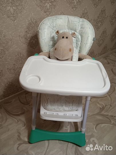 Детский стульчик для кормления