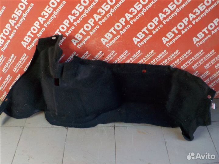 Обшивка багажника задняя правая LADA Granta 21127