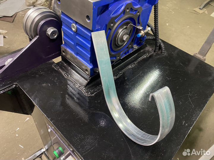 Крючкогибочный станок