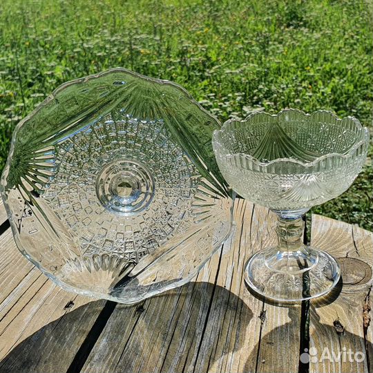 Ваза на ножке, конфетница, креманка