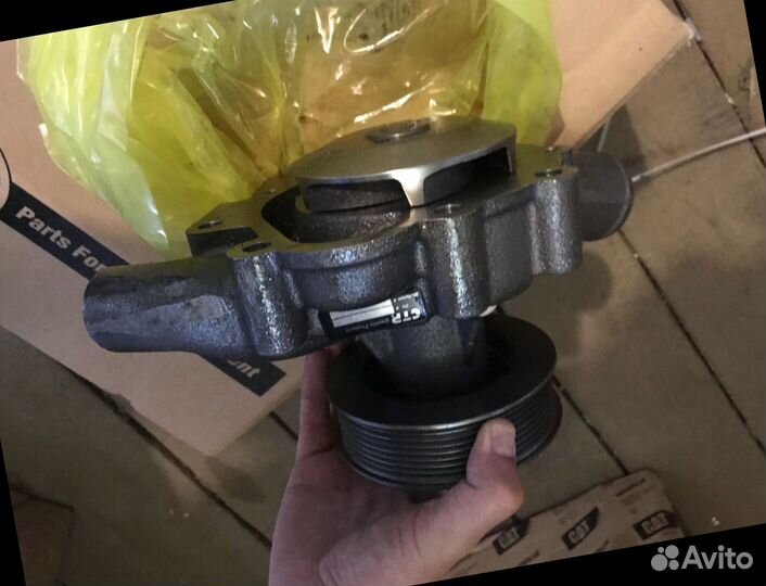 Hitachi/zx240 водяной насос