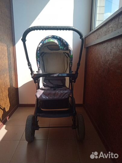 Продается детская коляска трансформер. 5 тысяч р