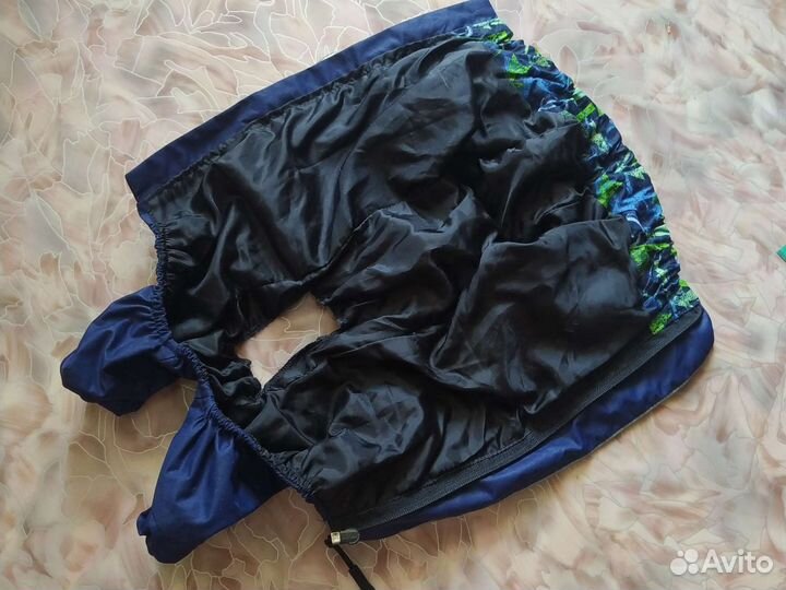 Дождевик для маленькой собаки