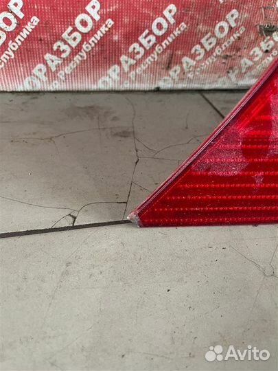 Фонарь задний левый Volkswagen Golf MK4 AZJ 2001