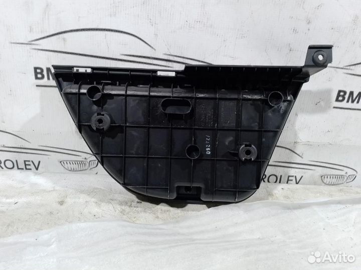 Ящик для инструментов левый (2007-2012) Kia Ceed