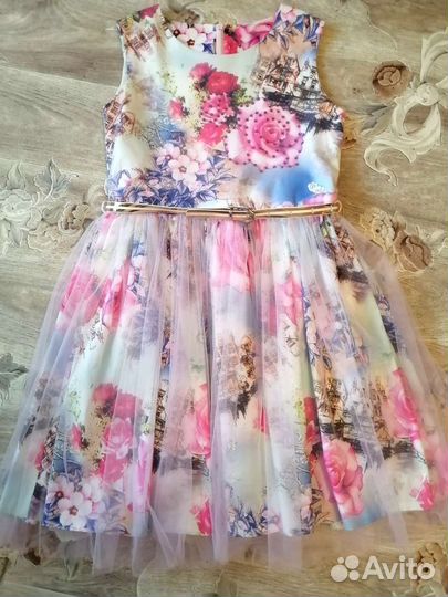 Нарядное платье для девочки