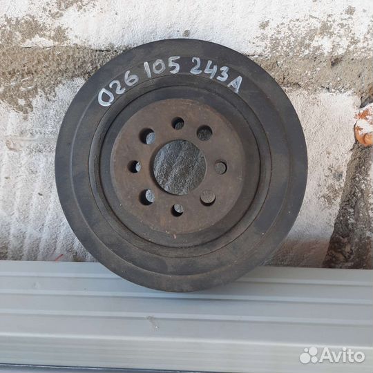 Шкив коленвала демферный на фольксваген пассат