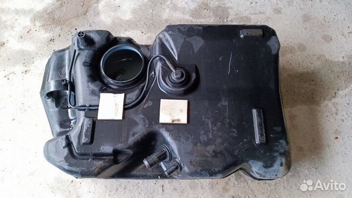 Бак топливный Mazda Demio DY3W DY5W