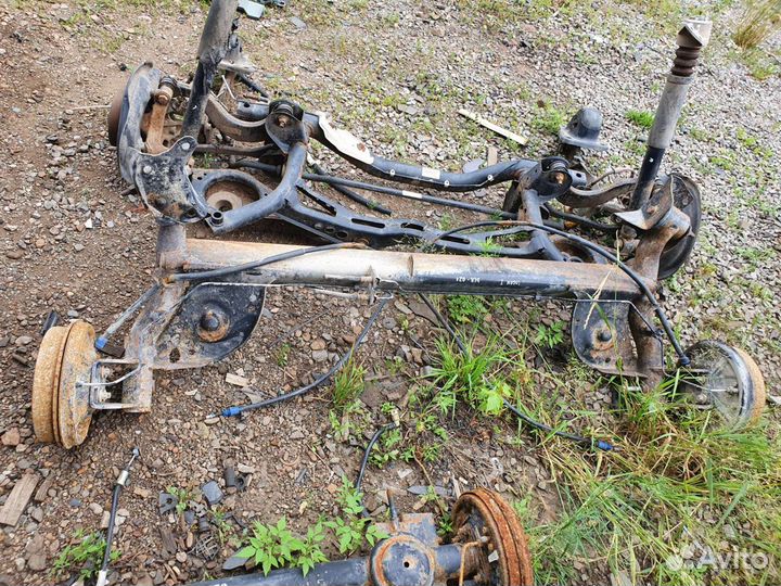 Renault logan задняя балка