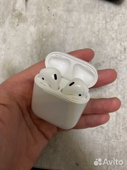 Airpods оригинал