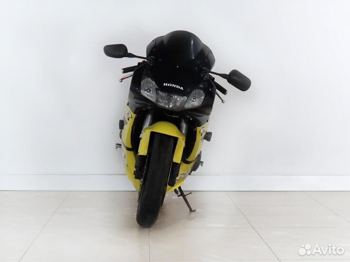 Honda CBR 954RR Fireblade 2002г