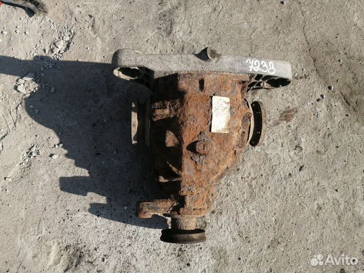 Редуктор задней оси BMW 5er E39 M52B25