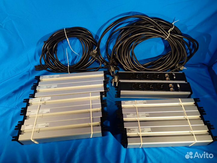 Блок розеток EVOline U-Dock Data Small 960.00.059