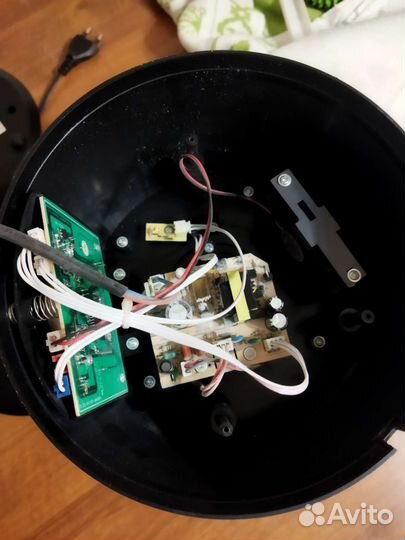 Увлажнитель hyundai H-HU8E-3.0-Ul184 на запчасти