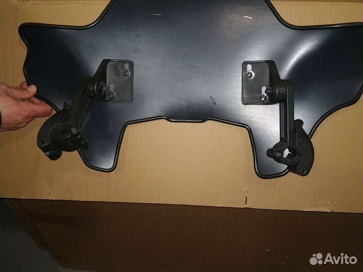 Ветровое стекло Polaris